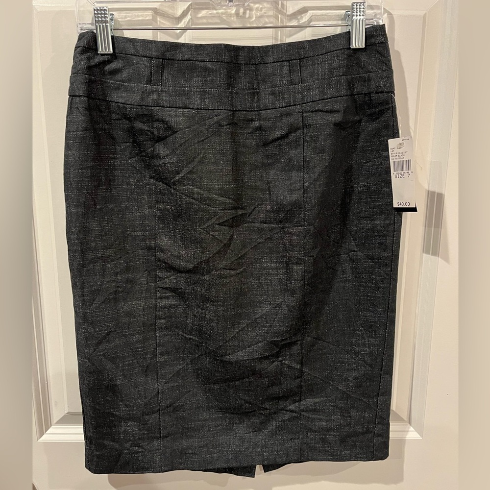 B. Wear NWT Black Pencil Skirt Size 7